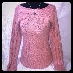 Shortly loved soft, warm & cuddly pink sweater